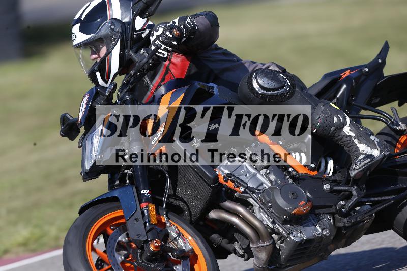 Archiv-2025/49 26.08.2025 Cornu Master School ADR/blau-bleu/0